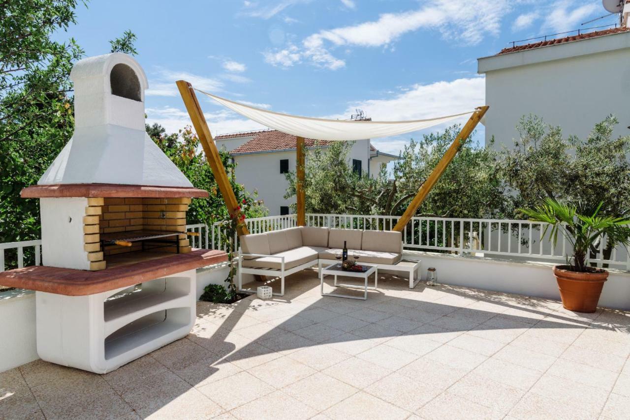 Apartments Villa Dalmatia Trogir Dış mekan fotoğraf