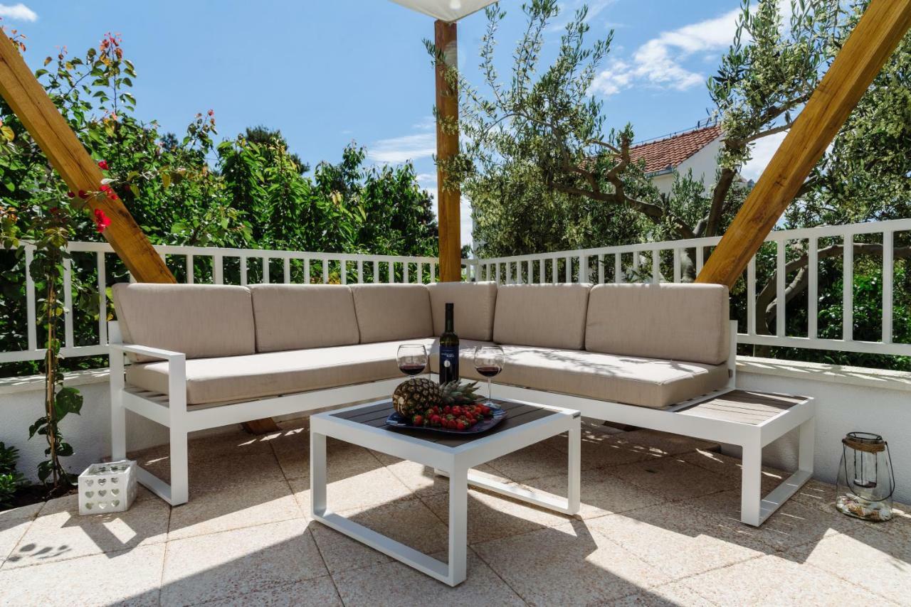 Apartments Villa Dalmatia Trogir Dış mekan fotoğraf