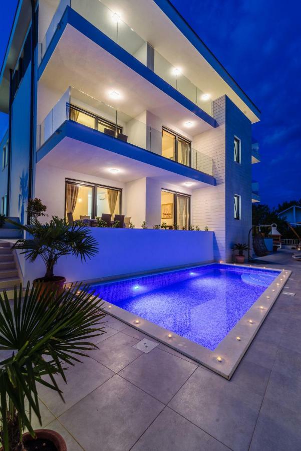 Apartments Villa Dalmatia Trogir Dış mekan fotoğraf
